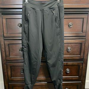 Black purple label yoga jogger scrub pants size XSP.